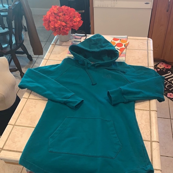 The North Face Sweater - Picture 5 of 7